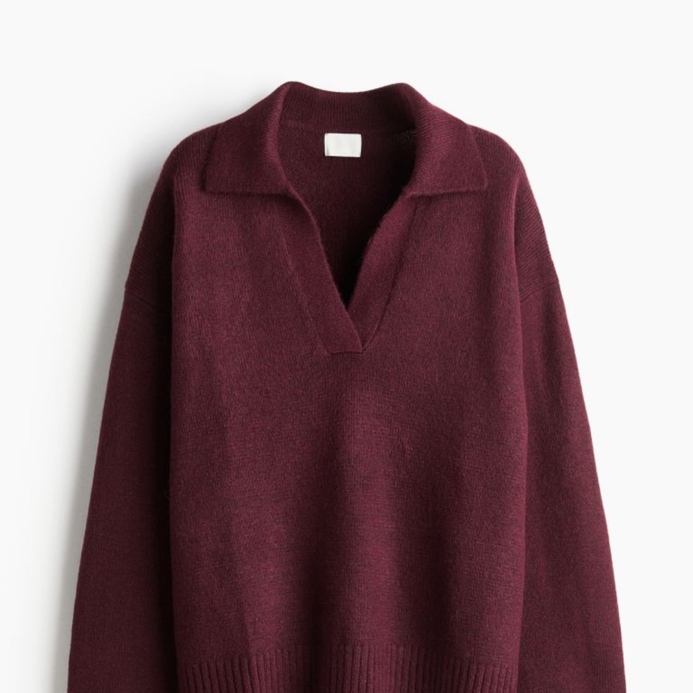 Chic Burgundy Knit Sweater